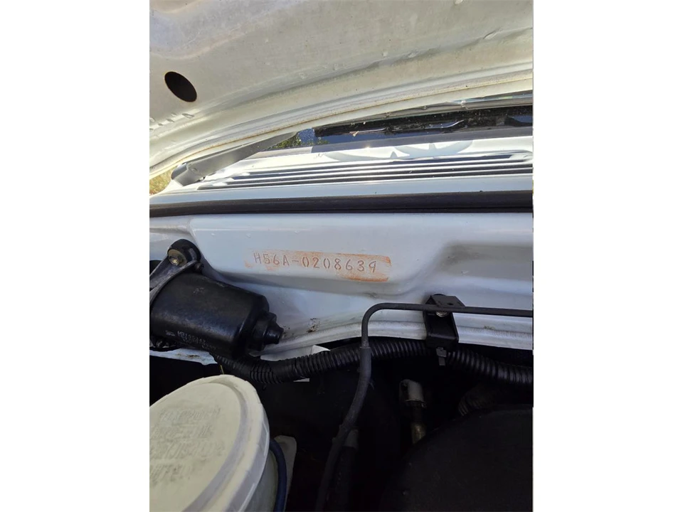 1996 Mitsubishi Pajero/Montero 2nd Gen - Image 24 of 25