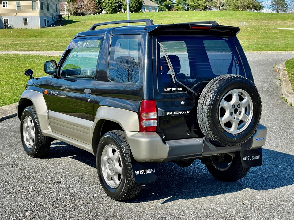 1996 Mitsubishi Pajero/Montero 2nd Gen - Image 4 of 31