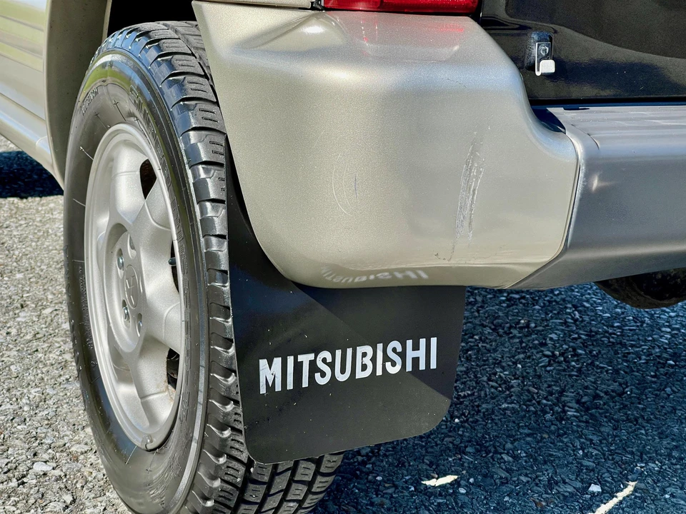 1996 Mitsubishi Pajero/Montero 2nd Gen - Image 30 of 31