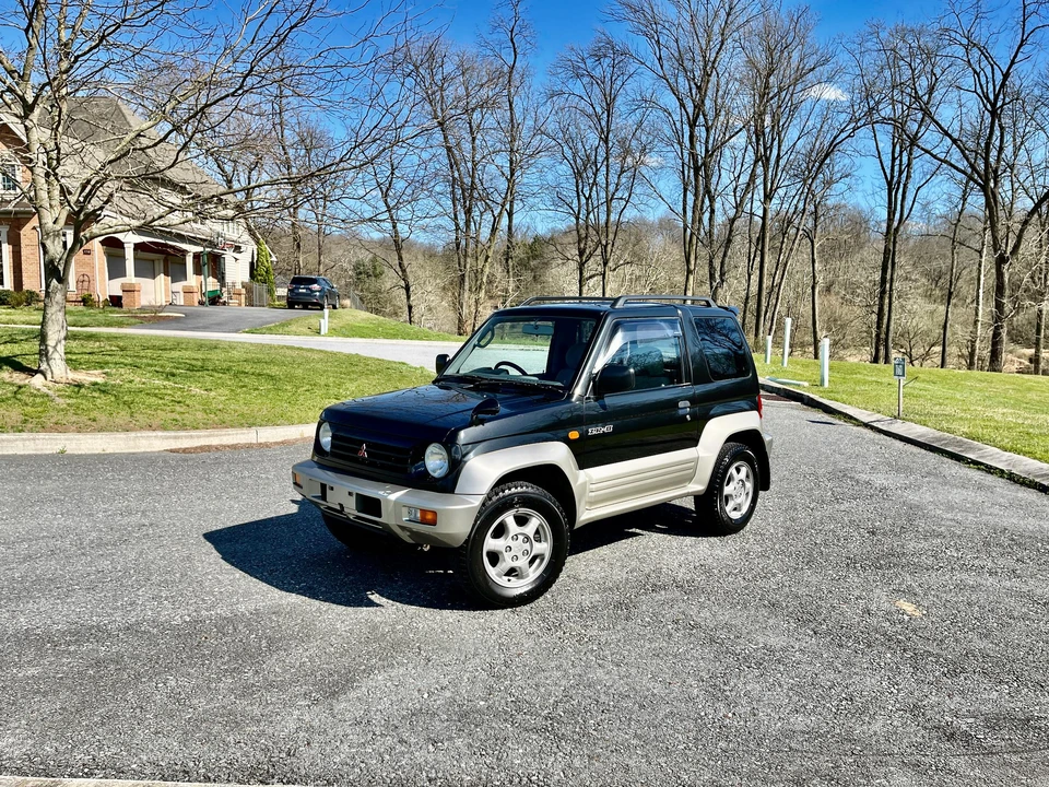 1996 Mitsubishi Pajero/Montero 2nd Gen - Image 7 of 31