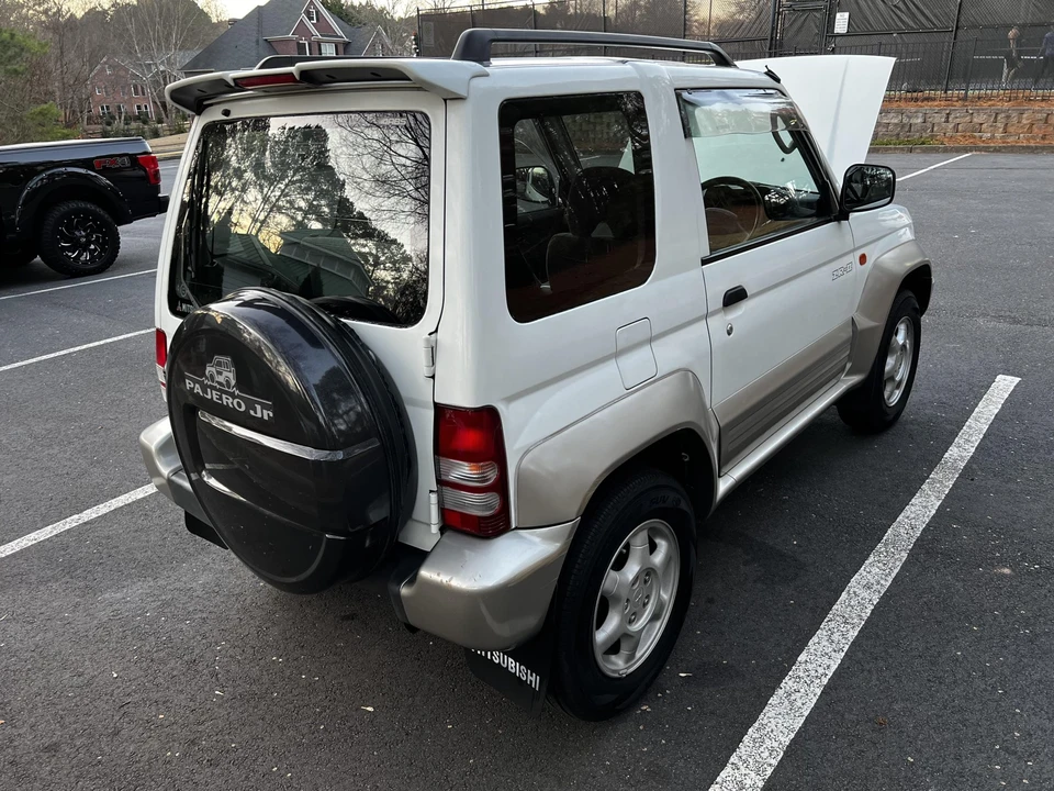1996 Mitsubishi Pajero/Montero 2nd Gen - Image 17 of 31