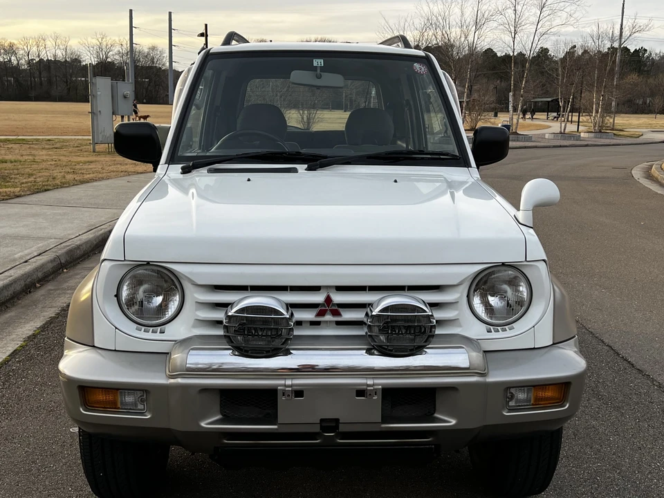 1996 Mitsubishi Pajero/Montero 2nd Gen - Image 12 of 31