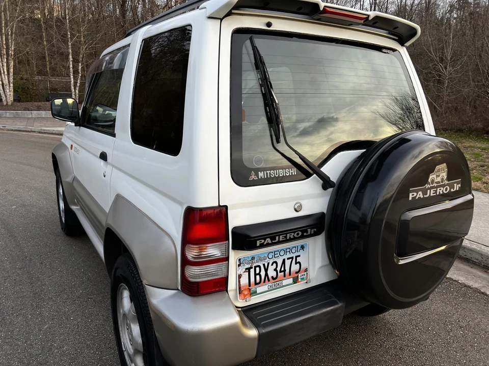 1996 Mitsubishi Pajero/Montero 2nd Gen - Image 14 of 31