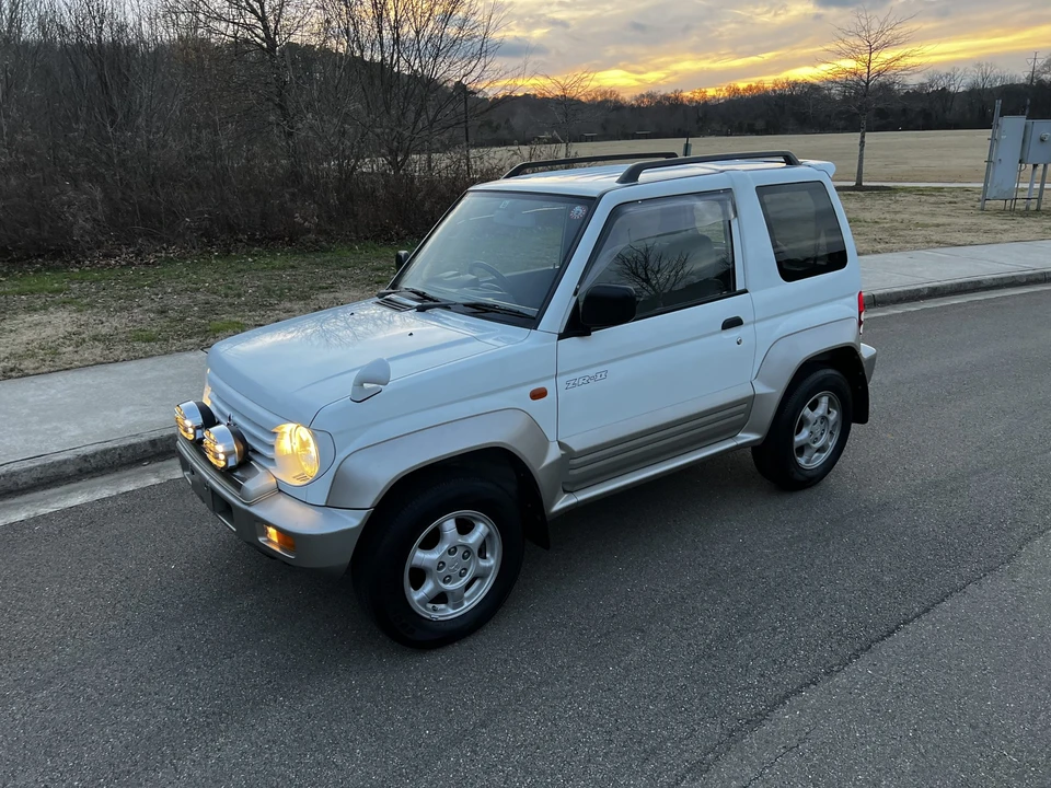 1996 Mitsubishi Pajero/Montero 2nd Gen - Image 26 of 31