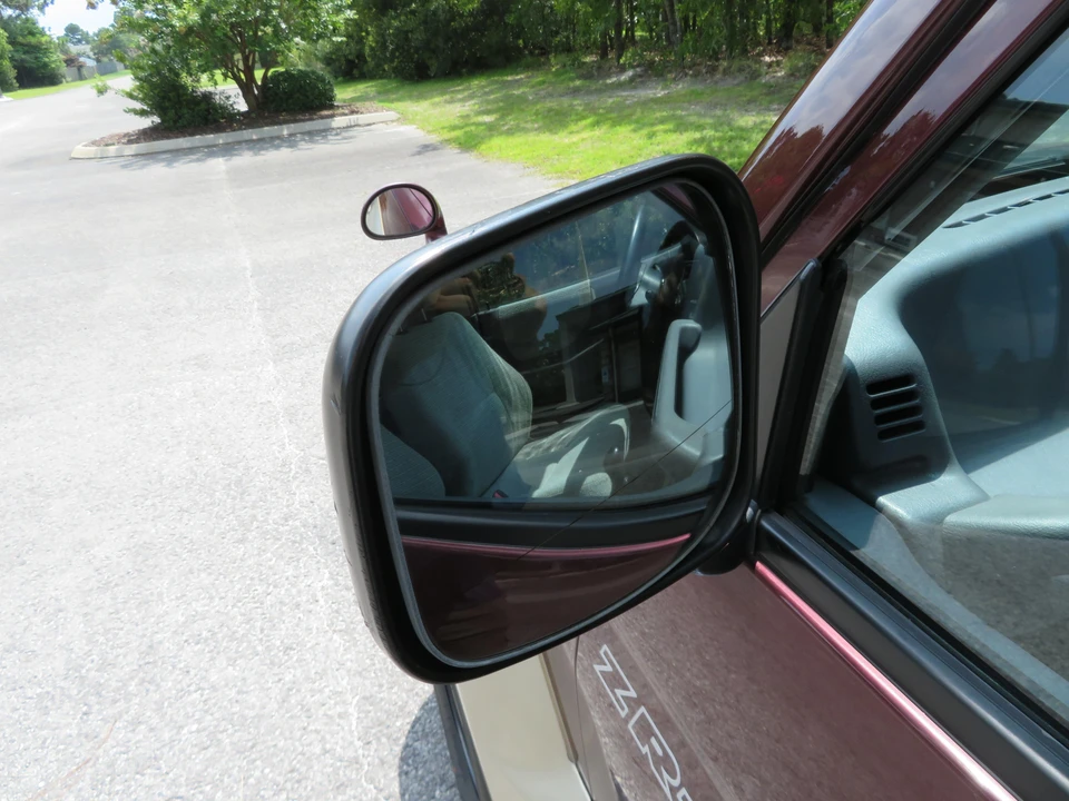 1996 Mitsubishi Pajero/Montero 2nd Gen - Image 18 of 31
