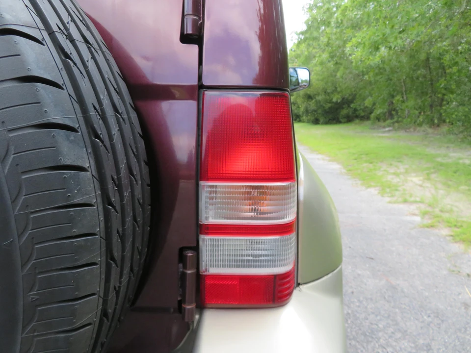 1996 Mitsubishi Pajero/Montero 2nd Gen - Image 24 of 31
