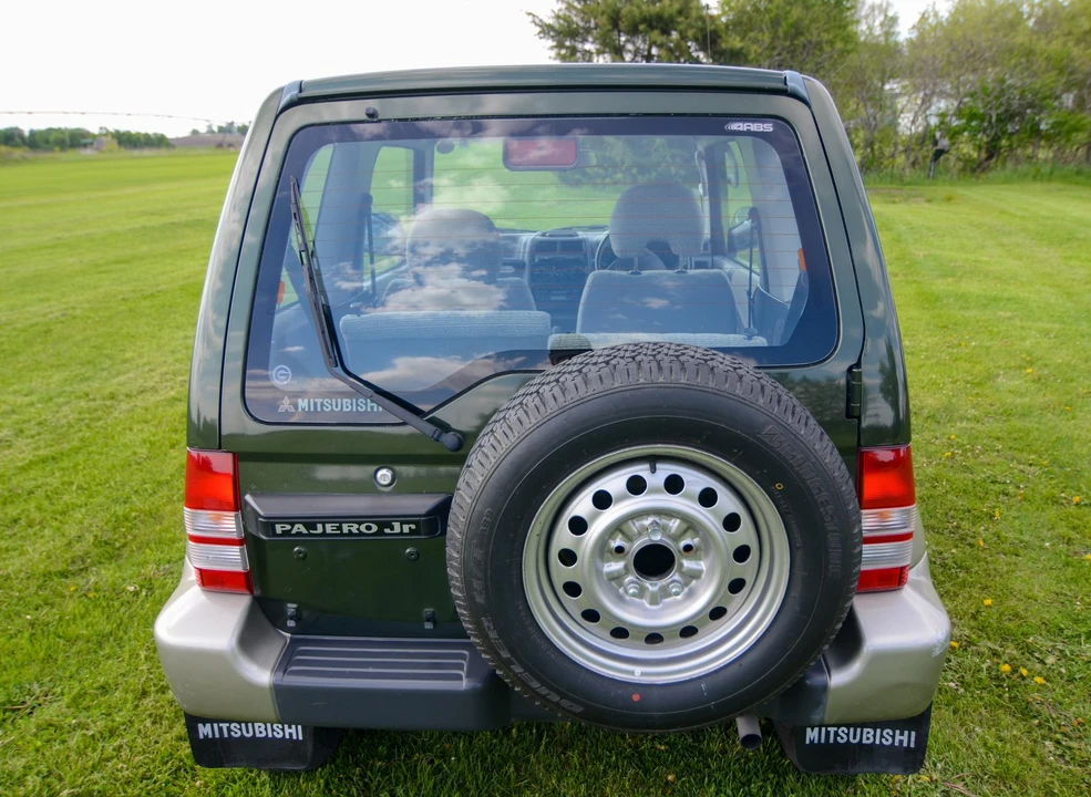 1996 Mitsubishi Pajero/Montero 2nd Gen - Image 23 of 31