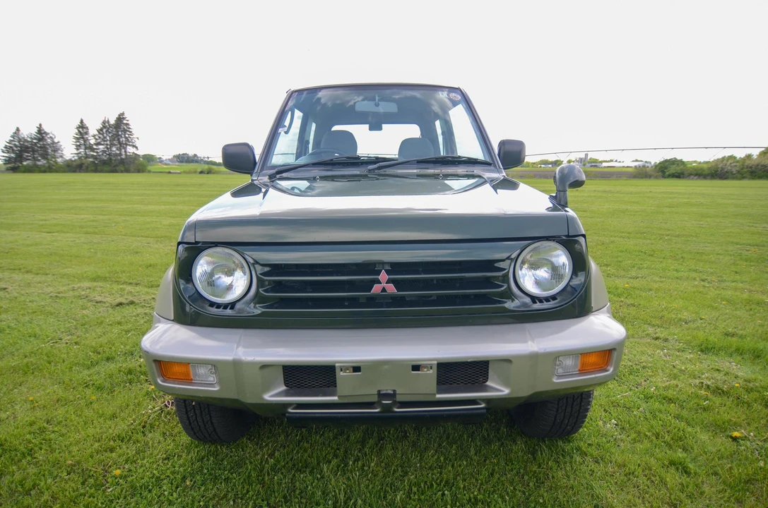 1996 Mitsubishi Pajero/Montero 2nd Gen - Image 9 of 31