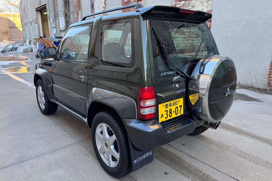 1996 Mitsubishi Pajero/Montero 2nd Gen - Image 5 of 31