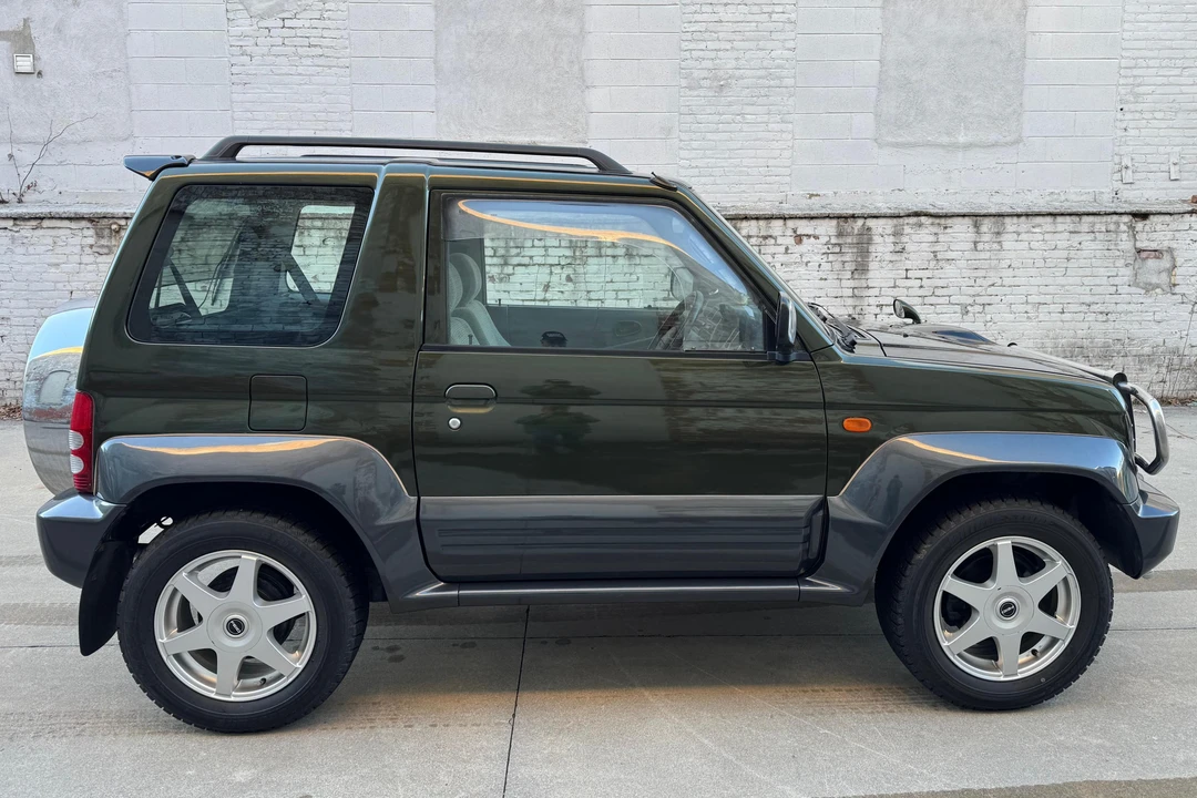 1996 Mitsubishi Pajero/Montero 2nd Gen - Image 4 of 31