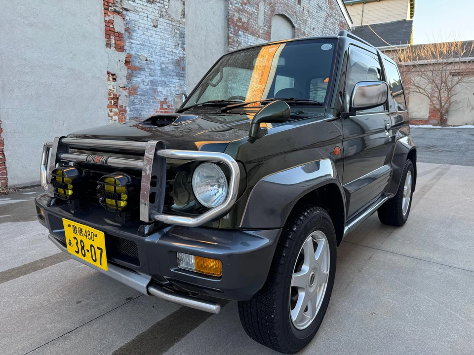 1996 Mitsubishi Pajero/Montero 2nd Gen - Image 11 of 31
