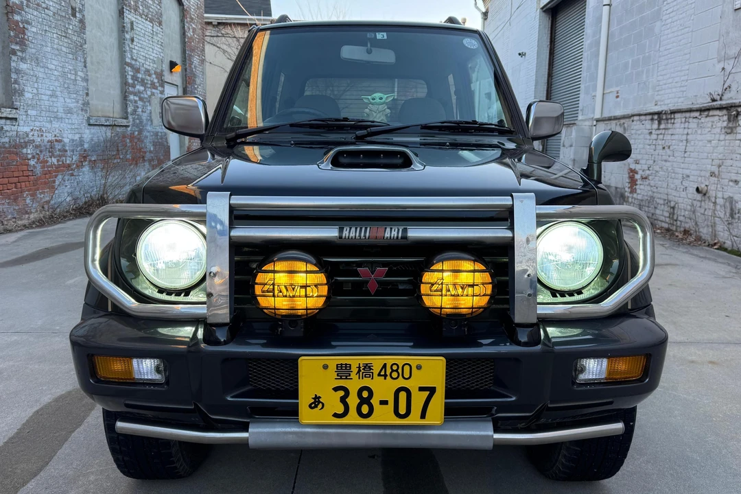 1996 Mitsubishi Pajero/Montero 2nd Gen - Image 3 of 31