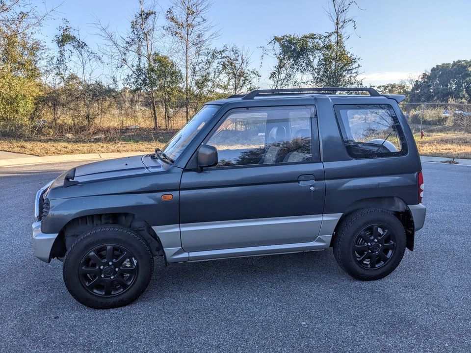 1996 Mitsubishi Pajero/Montero - Image 11 of 31