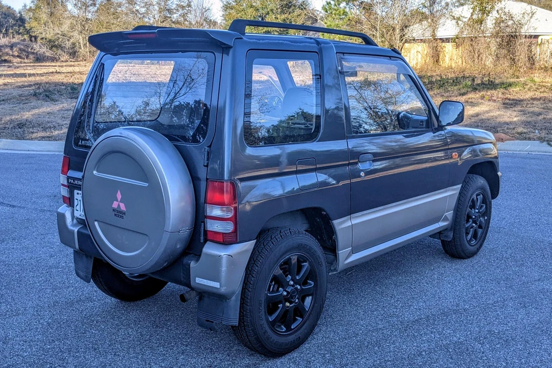 1996 Mitsubishi Pajero/Montero - Image 4 of 31