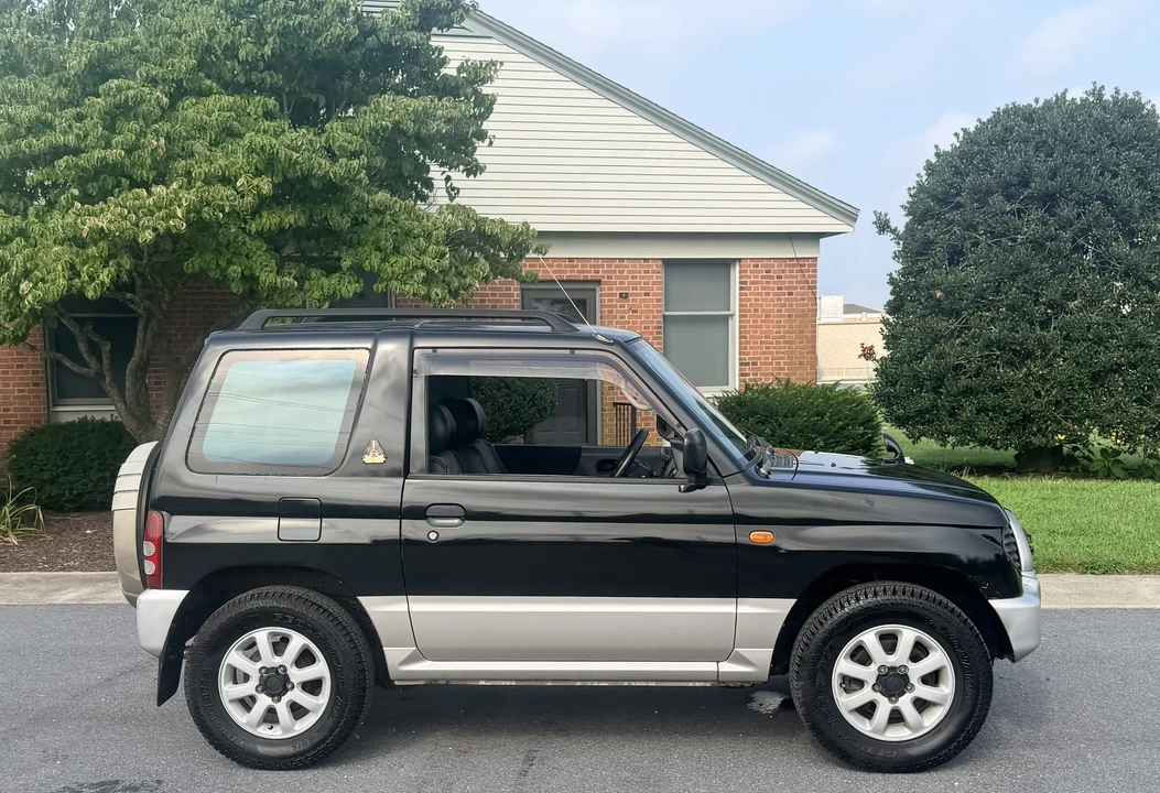 1996 Mitsubishi Pajero/Montero 2nd Gen - Image 21 of 31