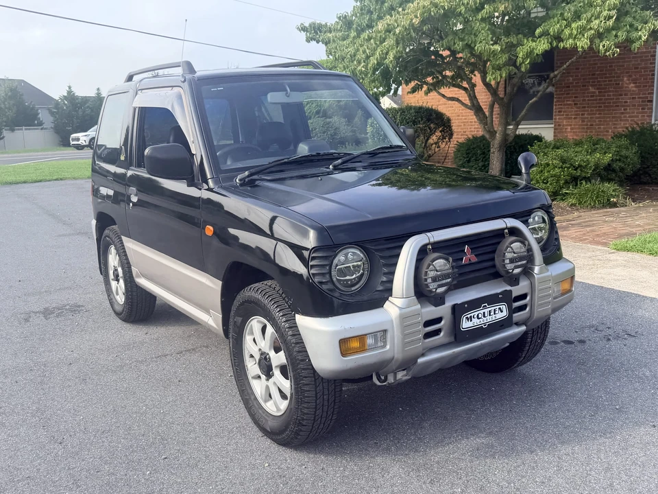 1996 Mitsubishi Pajero/Montero 2nd Gen - Image 10 of 31