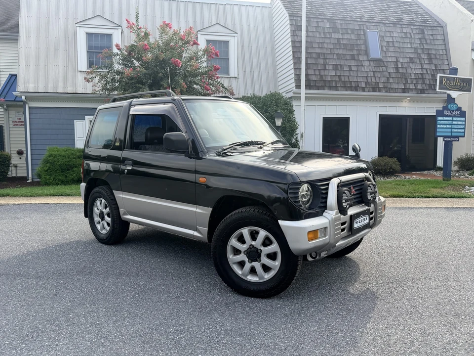 1996 Mitsubishi Pajero/Montero 2nd Gen - Image 14 of 31