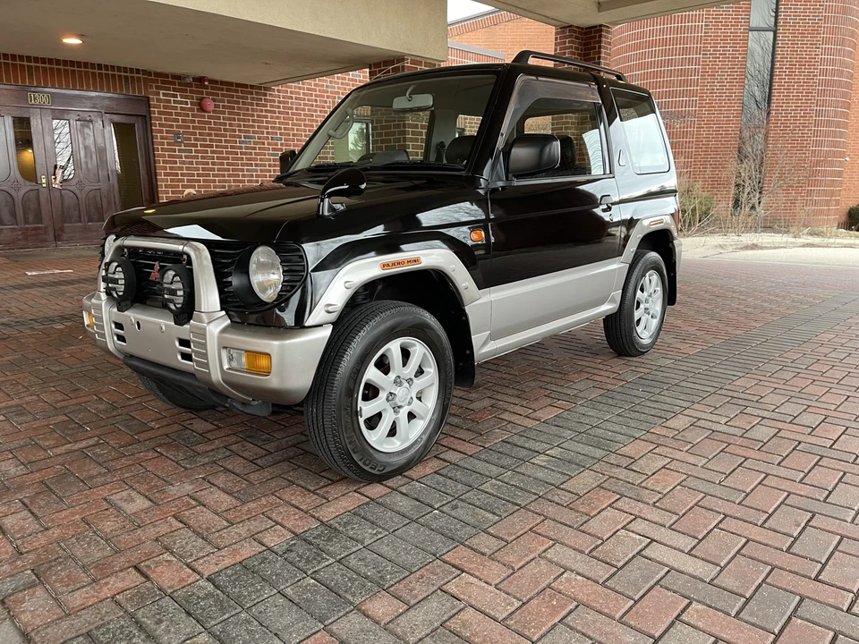 1996 Mitsubishi Pajero/Montero - Image 2 of 31