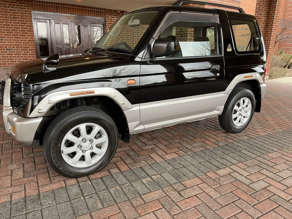 1996 Mitsubishi Pajero/Montero - Image 4 of 31