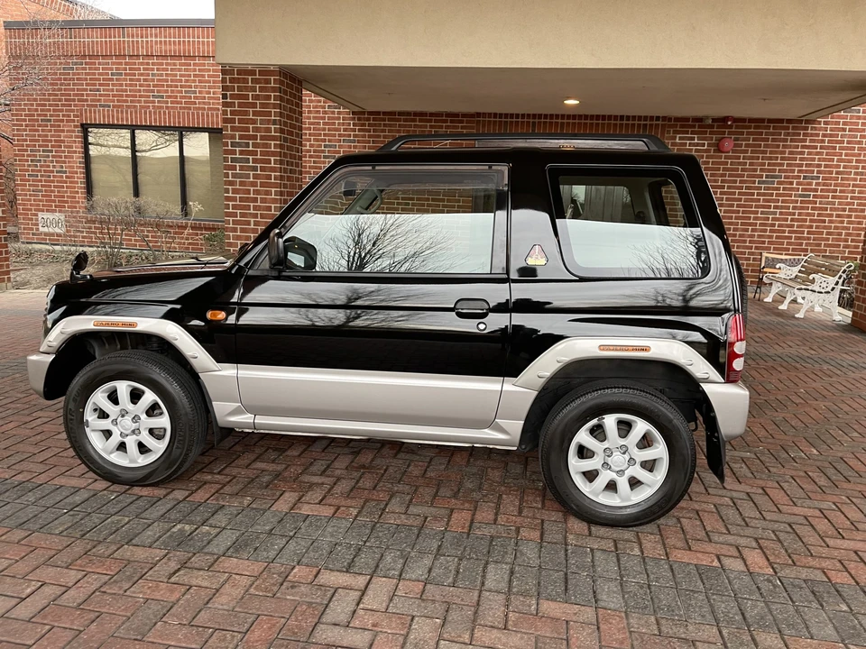 1996 Mitsubishi Pajero/Montero - Image 30 of 31