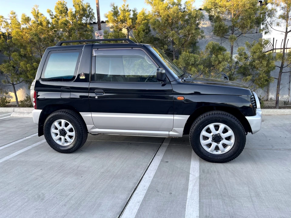 1996 Mitsubishi Pajero/Montero 2nd Gen - Image 5 of 31