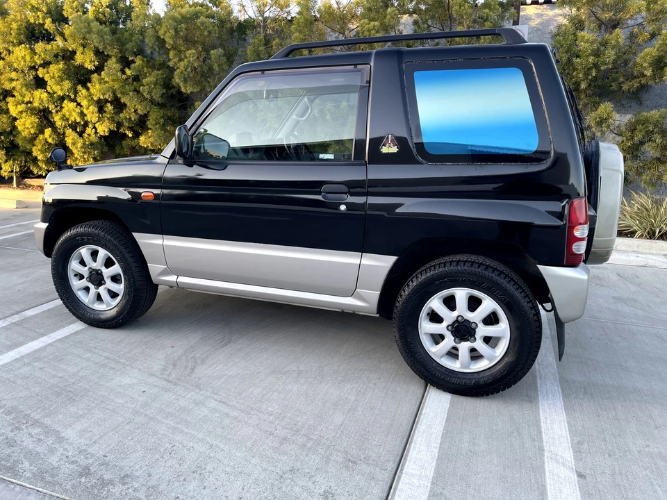 1996 Mitsubishi Pajero/Montero 2nd Gen - Image 25 of 31