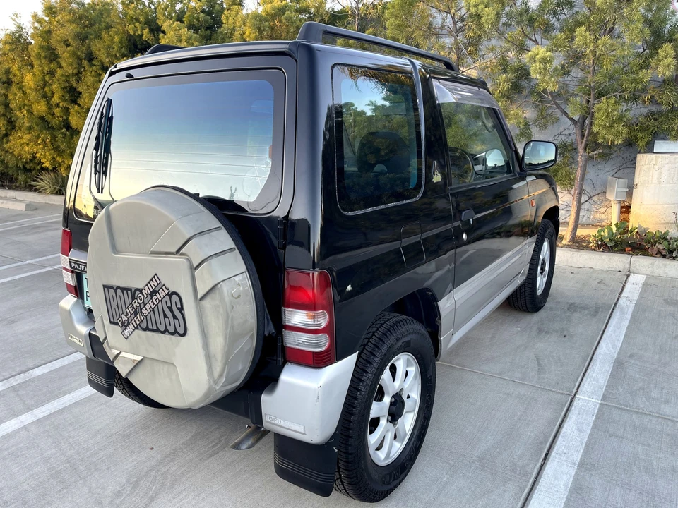 1996 Mitsubishi Pajero/Montero 2nd Gen - Image 14 of 31