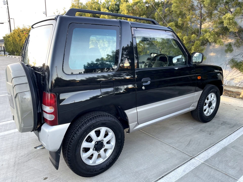1996 Mitsubishi Pajero/Montero 2nd Gen - Image 10 of 31