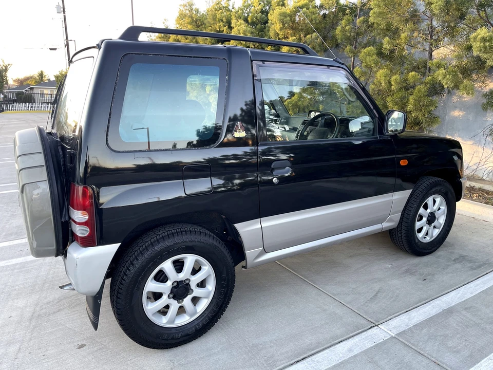 1996 Mitsubishi Pajero/Montero 2nd Gen - Image 9 of 31