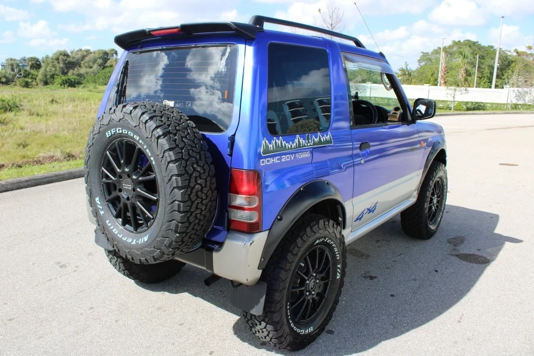 1996 Mitsubishi Pajero/Montero 2nd Gen - Image 8 of 21