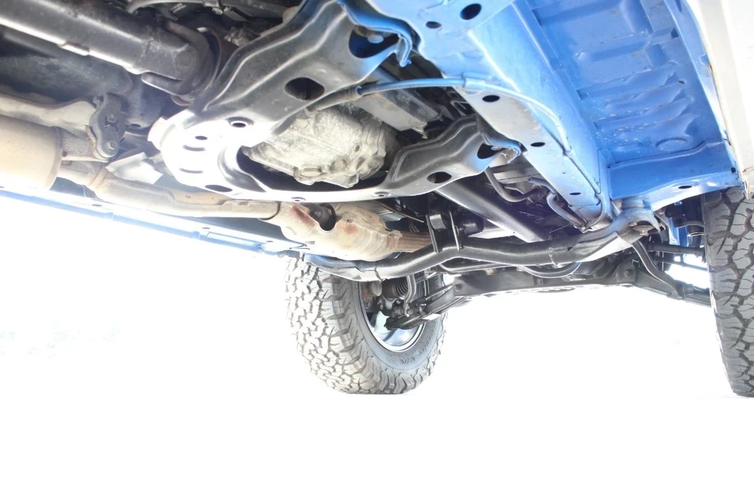 1996 Mitsubishi Pajero/Montero 2nd Gen - Image 14 of 21