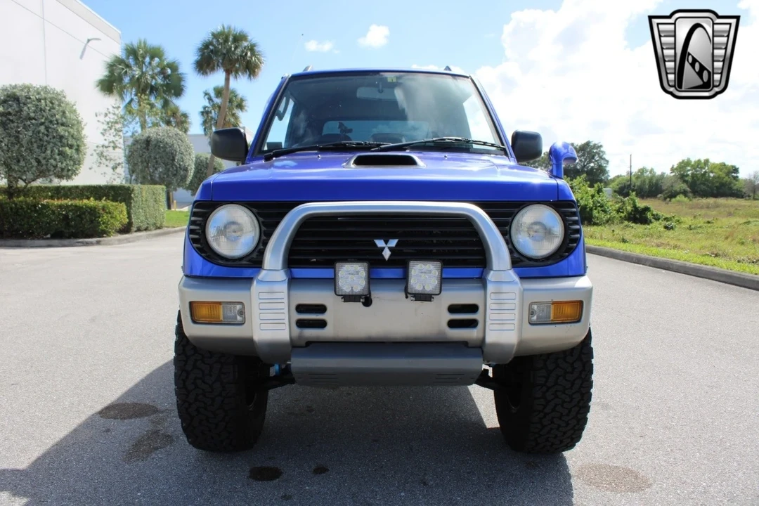 1996 Mitsubishi Pajero/Montero 2nd Gen - Image 3 of 21