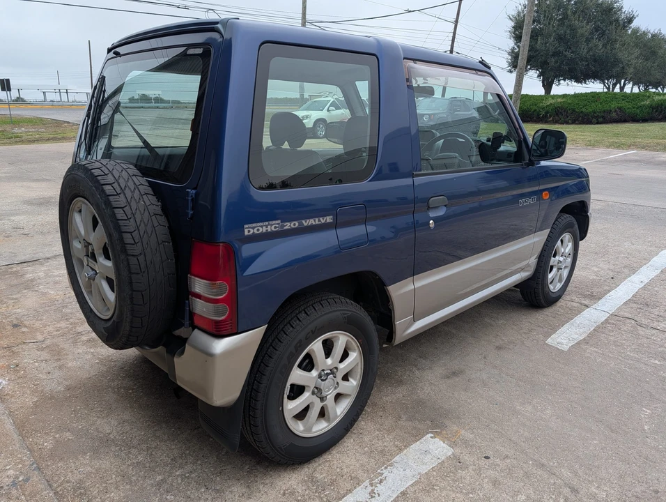 1996 Mitsubishi Pajero/Montero - Image 17 of 31