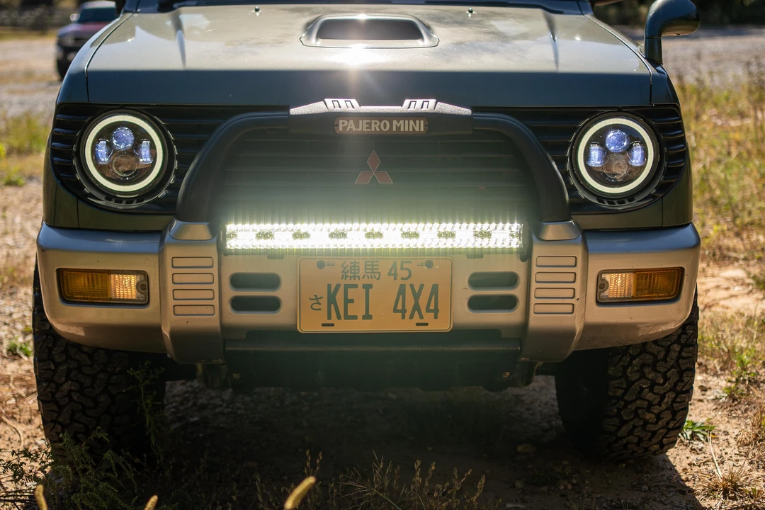 1996 Mitsubishi Pajero/Montero - Image 13 of 31