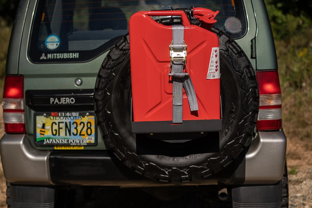1996 Mitsubishi Pajero/Montero - Image 18 of 31