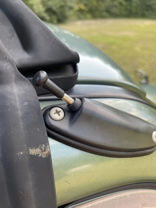 1996 Mitsubishi Pajero/Montero - Image 18 of 31