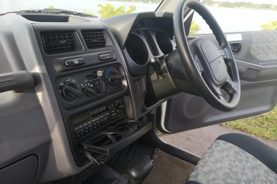1996 Mitsubishi Pajero/Montero - Image 24 of 31