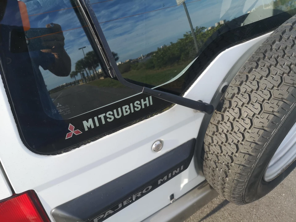1996 Mitsubishi Pajero/Montero - Image 16 of 31