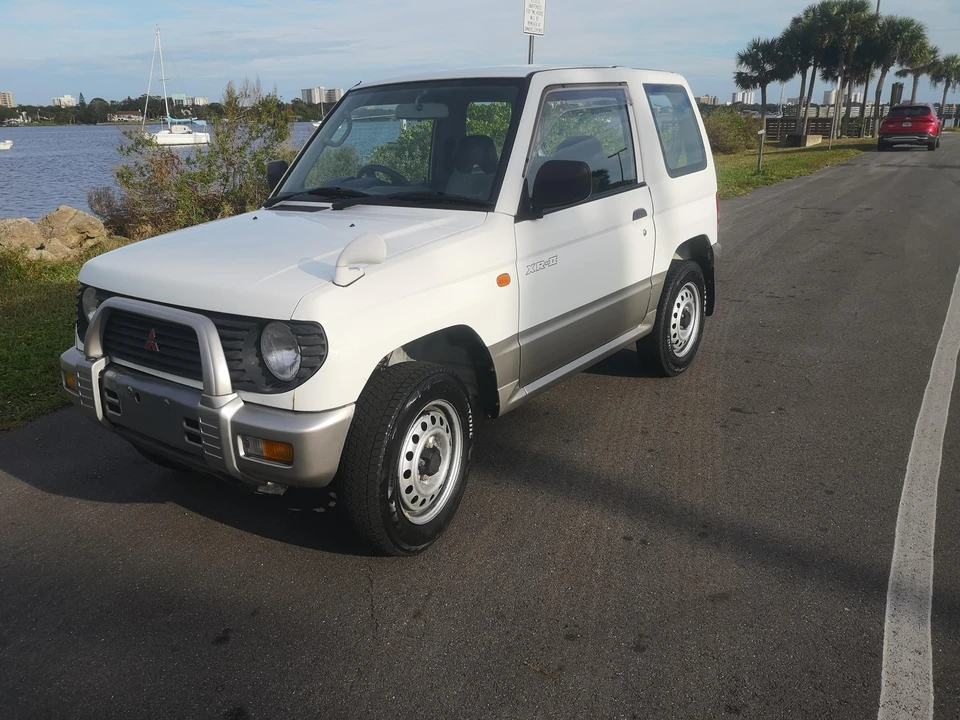 1996 Mitsubishi Pajero/Montero - Image 9 of 31