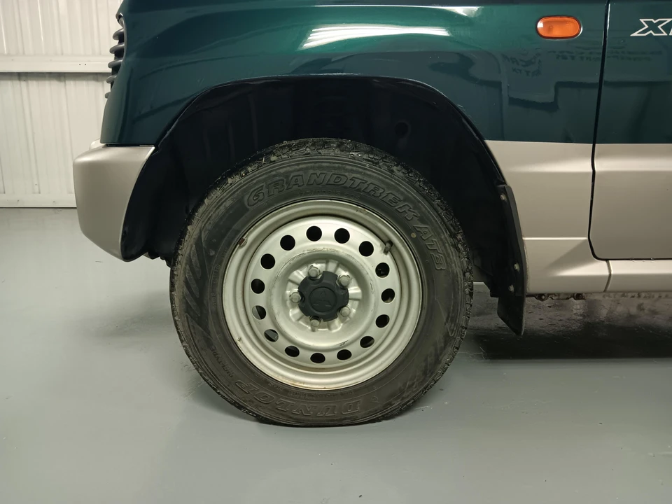 1996 Mitsubishi Pajero/Montero 2nd Gen - Image 23 of 31
