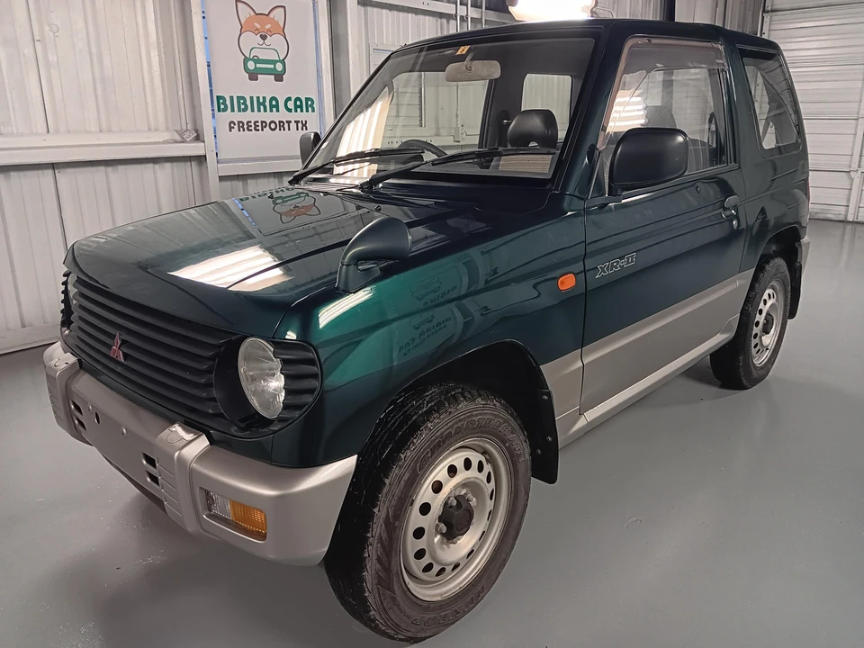 1996 Mitsubishi Pajero/Montero 2nd Gen - Image 9 of 31