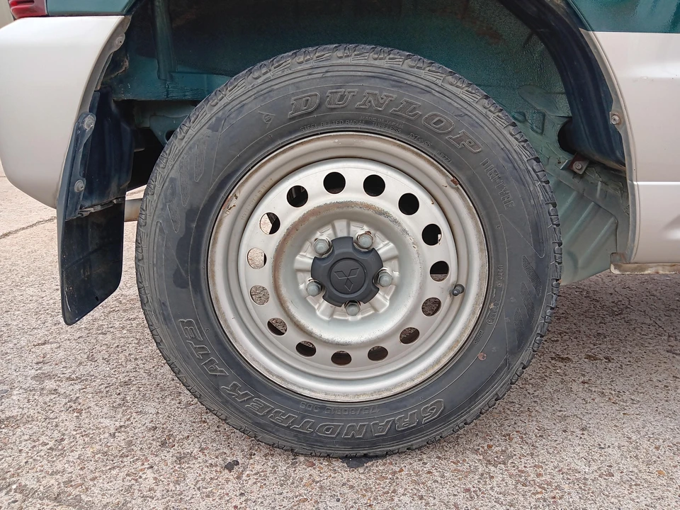 1996 Mitsubishi Pajero/Montero 2nd Gen - Image 28 of 31