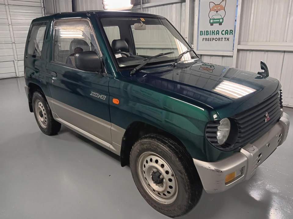 1996 Mitsubishi Pajero/Montero 2nd Gen - Image 16 of 31