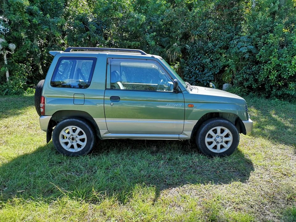 1996 Mitsubishi - Image 20 of 31