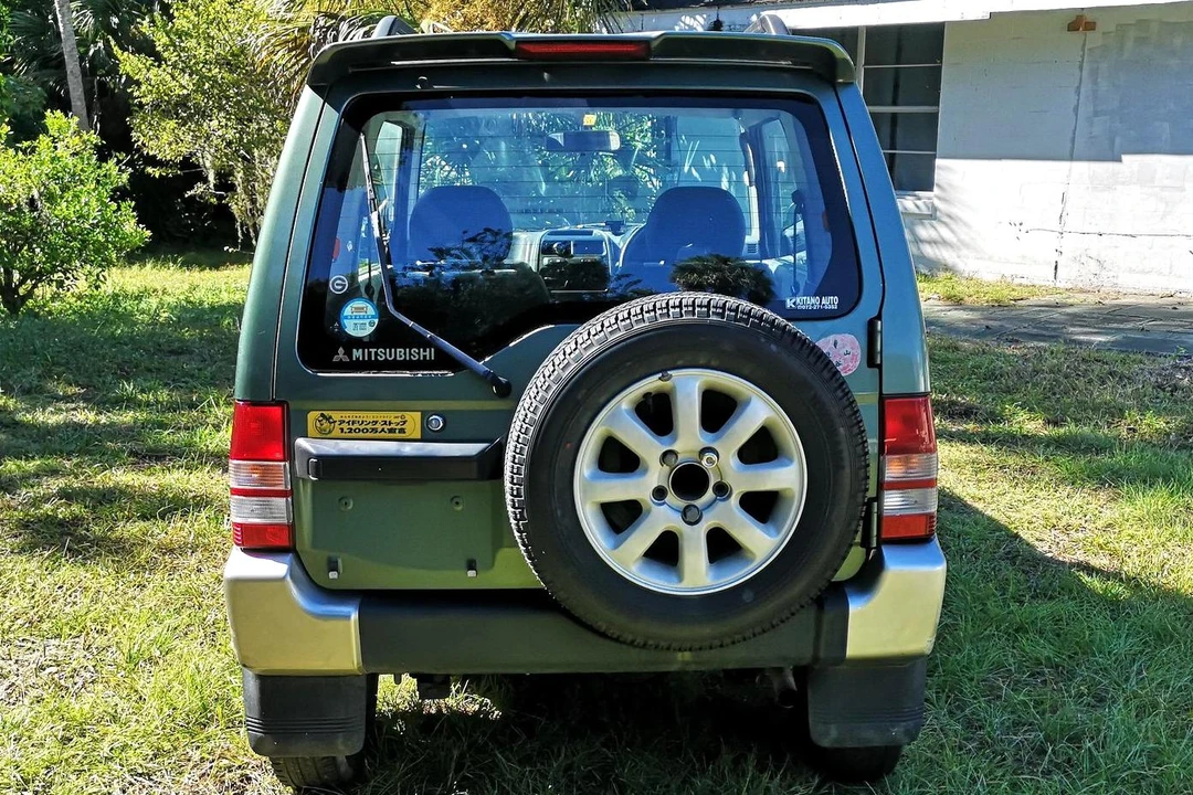 1996 Mitsubishi - Image 5 of 31