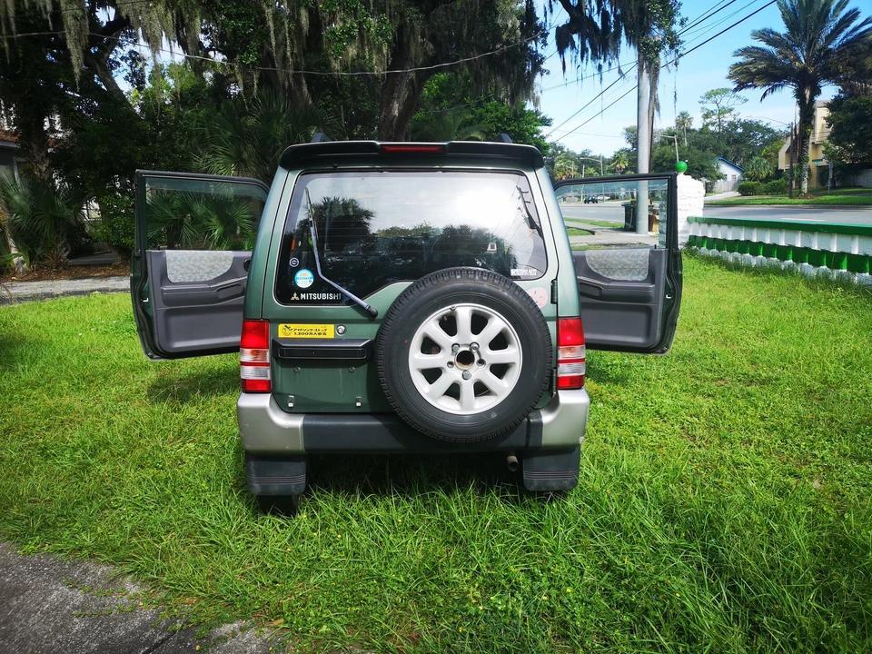 1996 Mitsubishi - Image 17 of 31