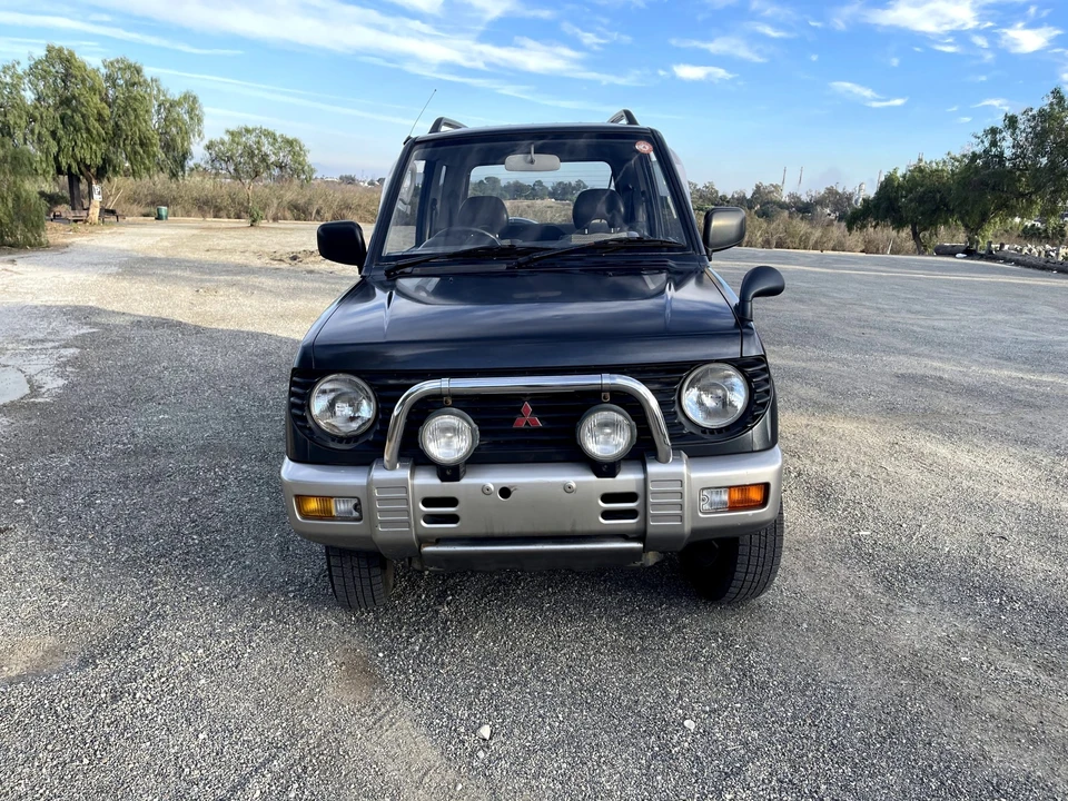 1996 Mitsubishi Pajero/Montero - Image 15 of 31