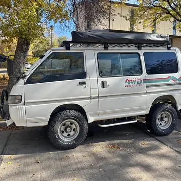 1996 Mitsubishi Delica L300 Starwagon