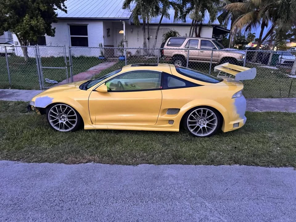 1996 Mitsubishi Eclipse 2nd Gen - Image 2 of 8