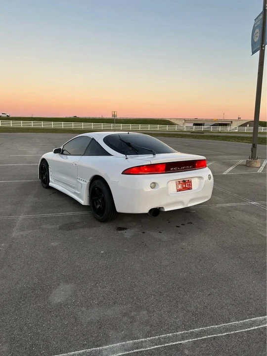 1996 Mitsubishi Eclipse 2nd Gen - Image 4 of 12